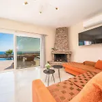 Villa Roz By