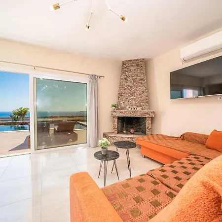 Villa Roz By
