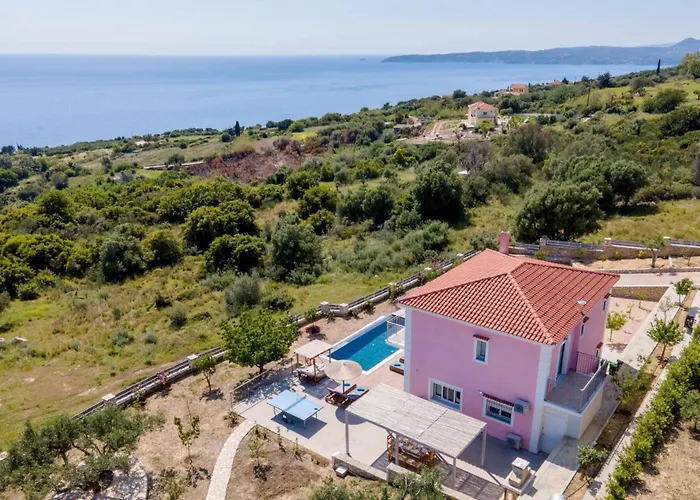 فيلة Roz By Plateies